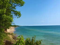 Lake Michigan Beachfront Home Near Mackinac Ferry