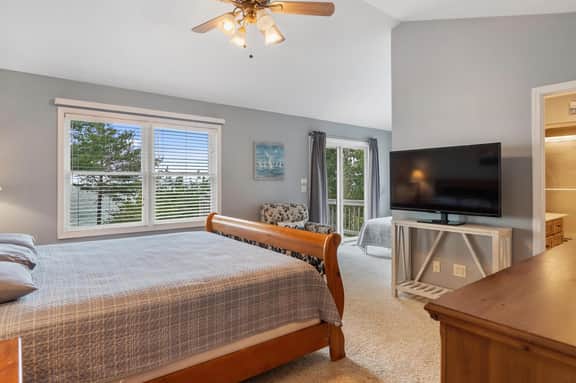 Lake Michigan Beachfront Home Near Mackinac Ferry
