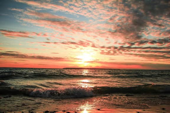 Lake Huron Beachfront Home~Mackinac Island Views!
