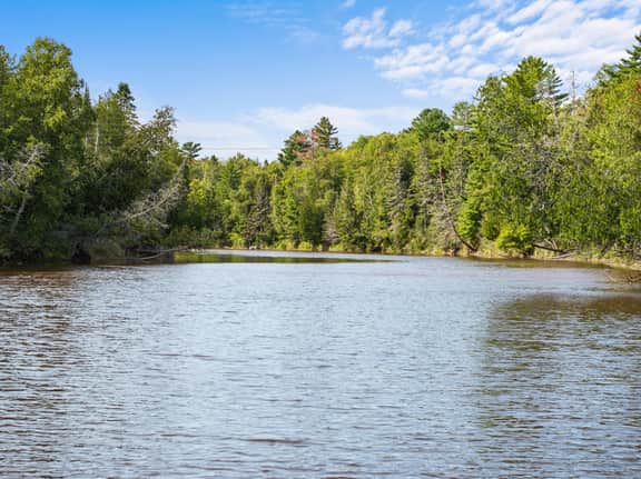 Riverfront Home~On ATV Trails~Near Mackinac Island